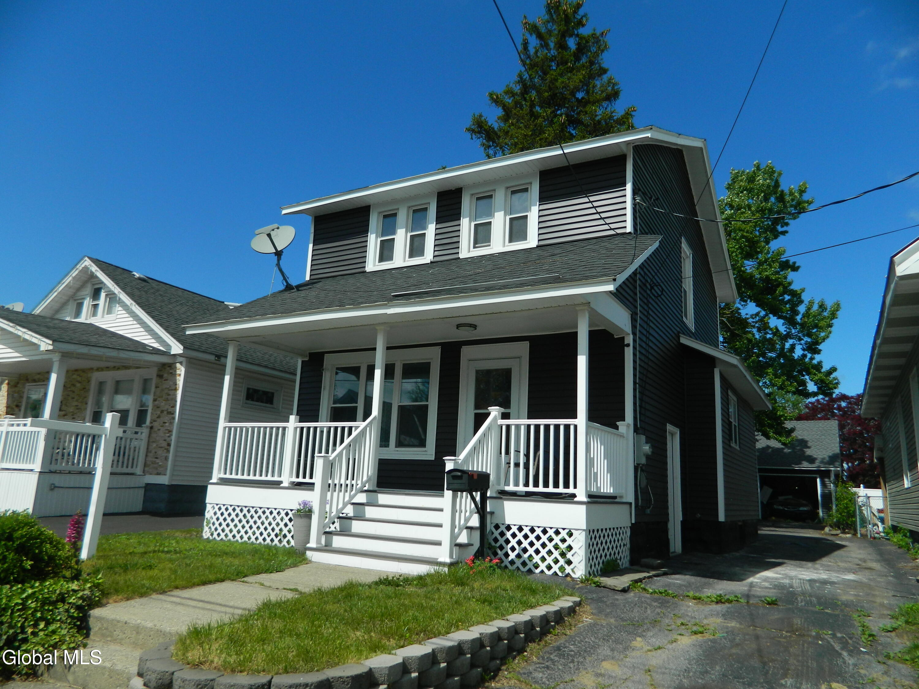 1355 Dewitt Street Schenectady NY 12303