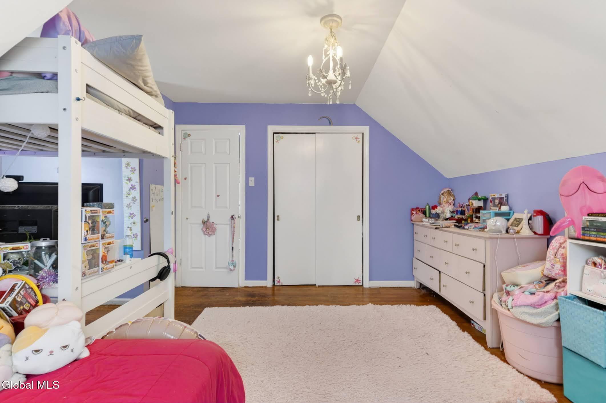 711 Riverside Avenue Glenville NY 12302