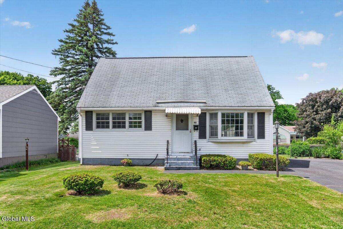 48 Munro Court Troy NY 12180