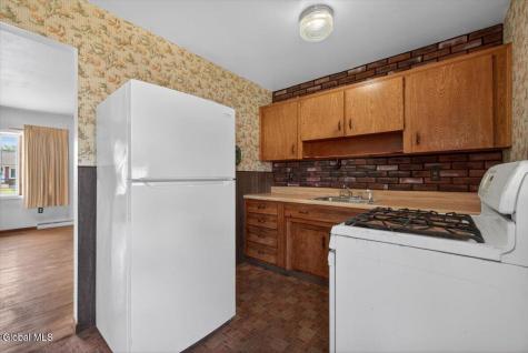 48 Munro Court Troy NY 12180