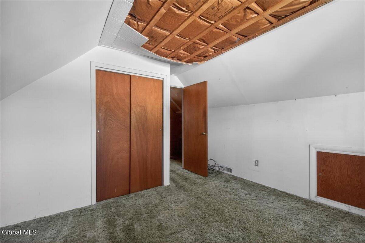 48 Munro Court Troy NY 12180