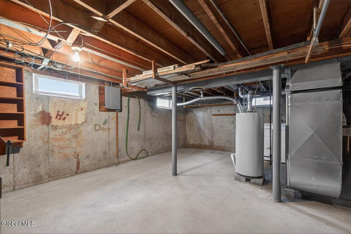 48 Munro Court Troy NY 12180