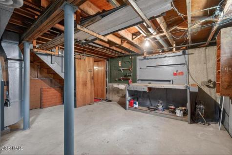 48 Munro Court Troy NY 12180