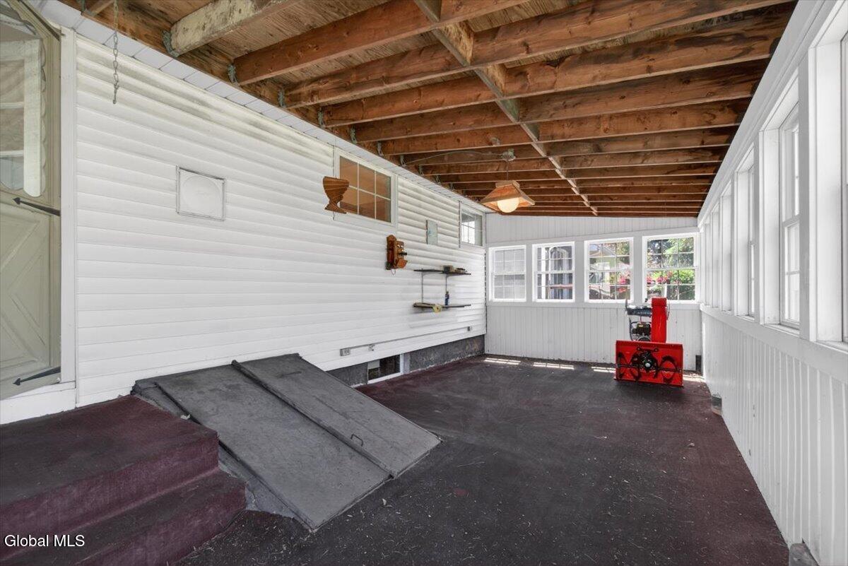 48 Munro Court Troy NY 12180