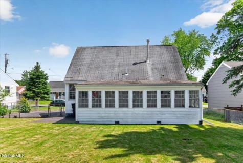 48 Munro Court Troy NY 12180