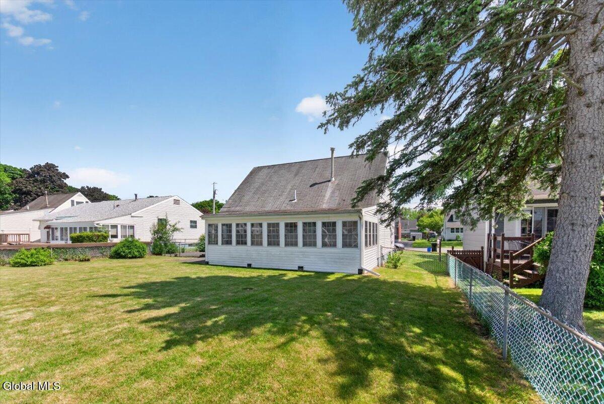 48 Munro Court Troy NY 12180