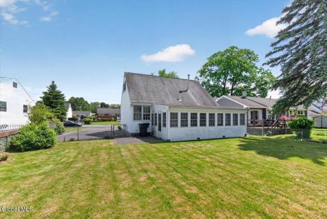 48 Munro Court Troy NY 12180
