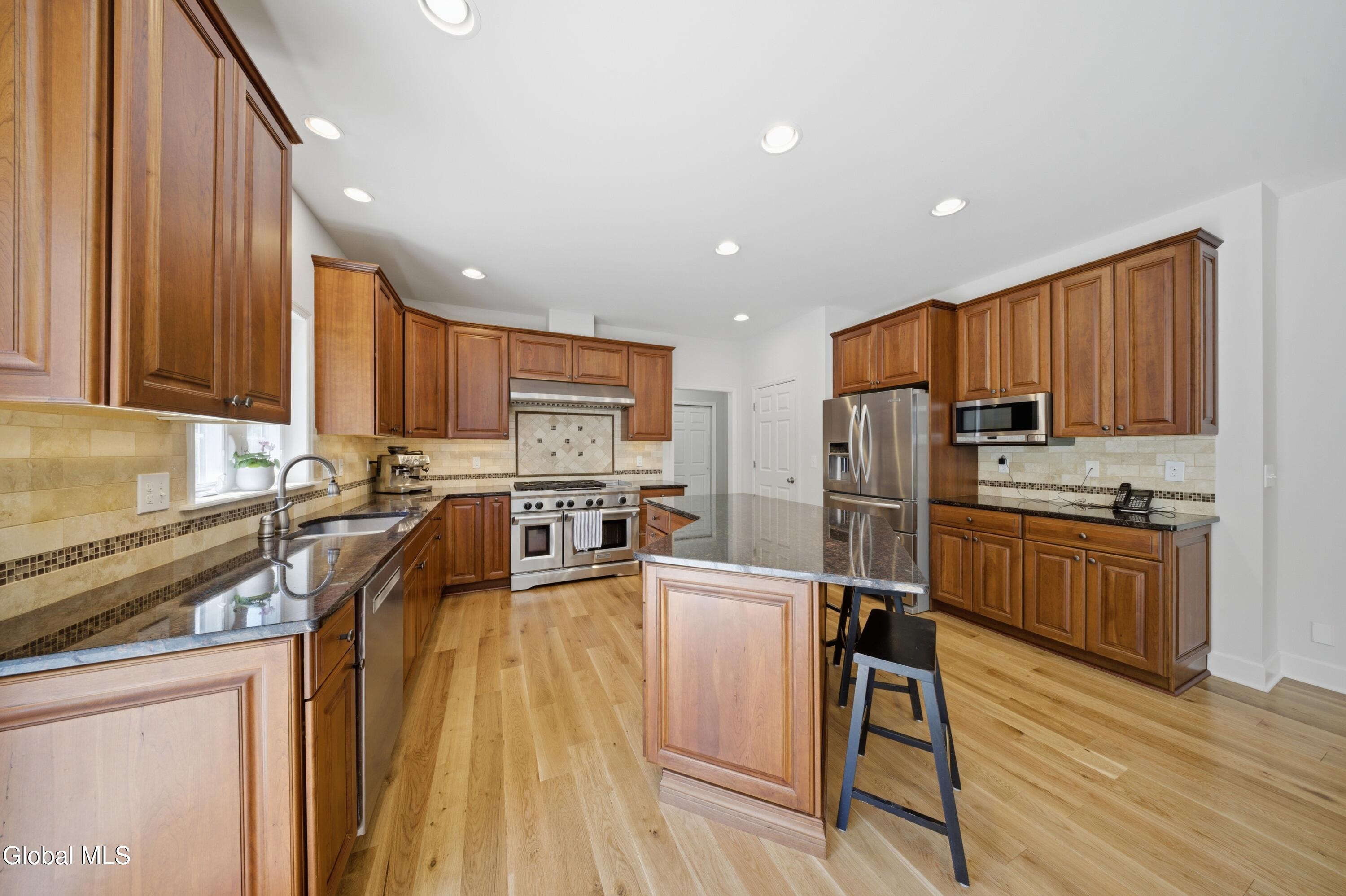 30 Walden Circle Saratoga Springs NY 12866
