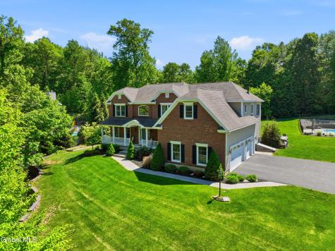 30 Walden Circle Saratoga Springs NY 12866