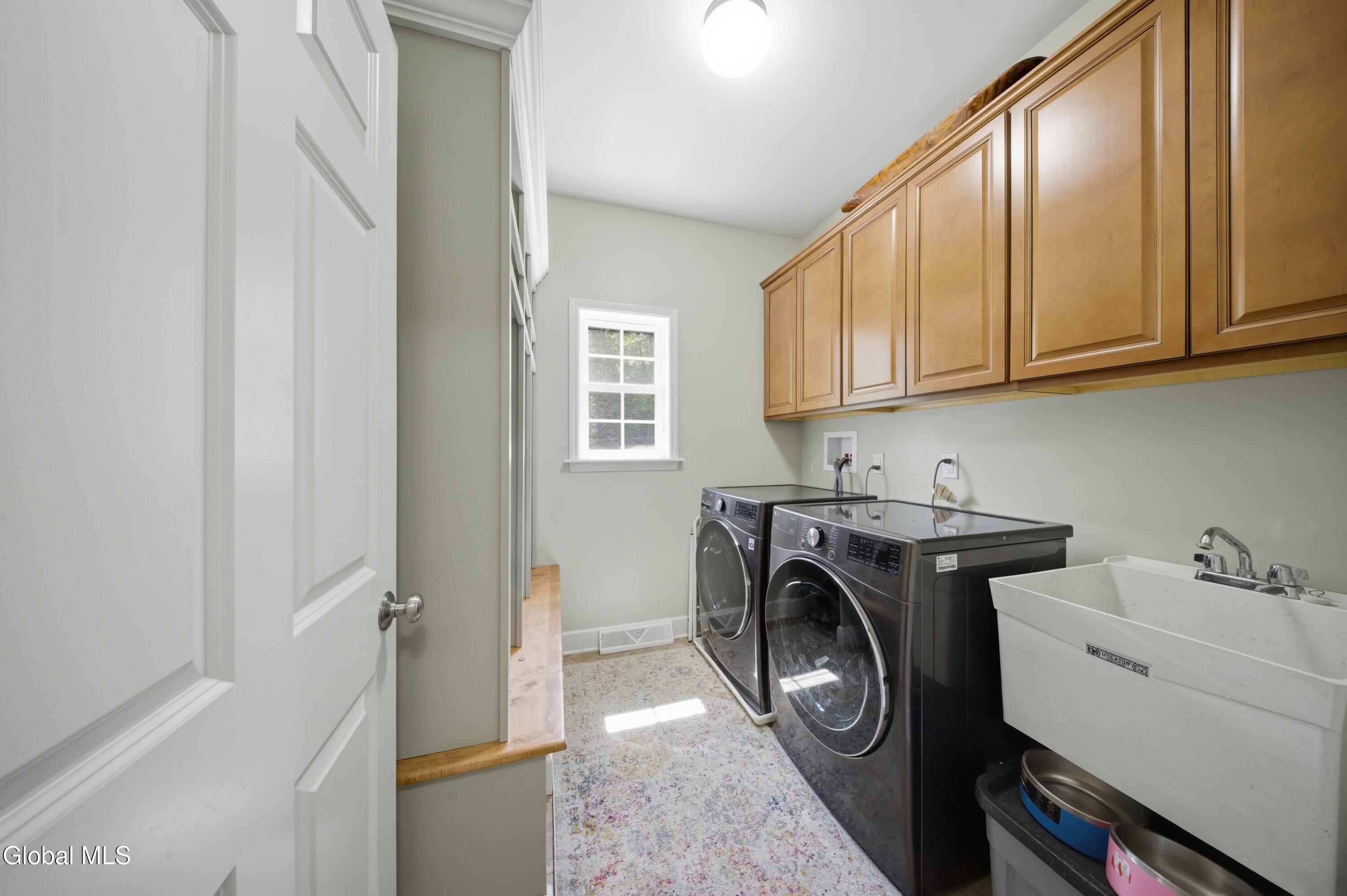 30 Walden Circle Saratoga Springs NY 12866