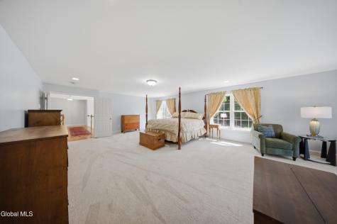 30 Walden Circle Saratoga Springs NY 12866