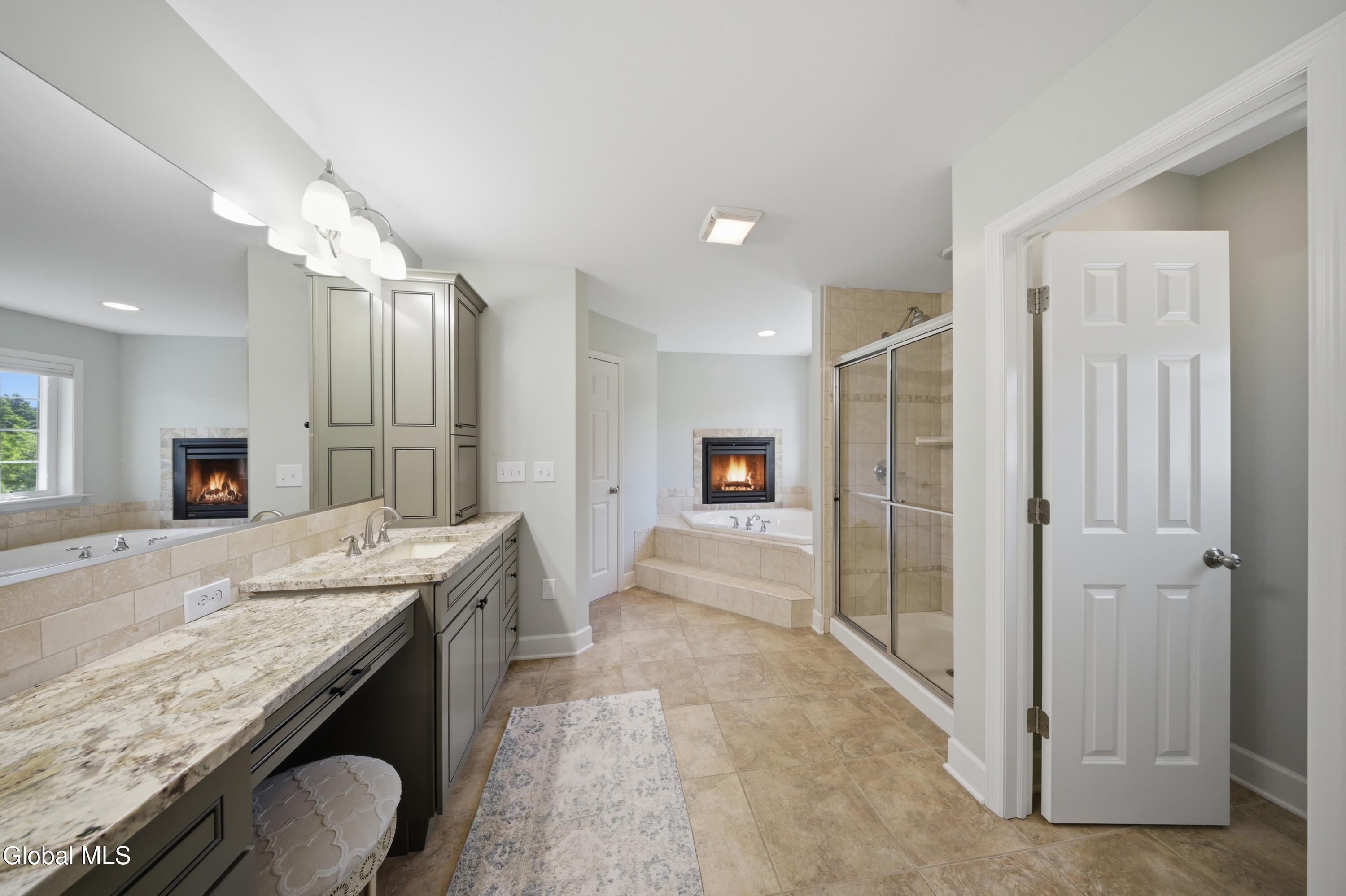 30 Walden Circle Saratoga Springs NY 12866