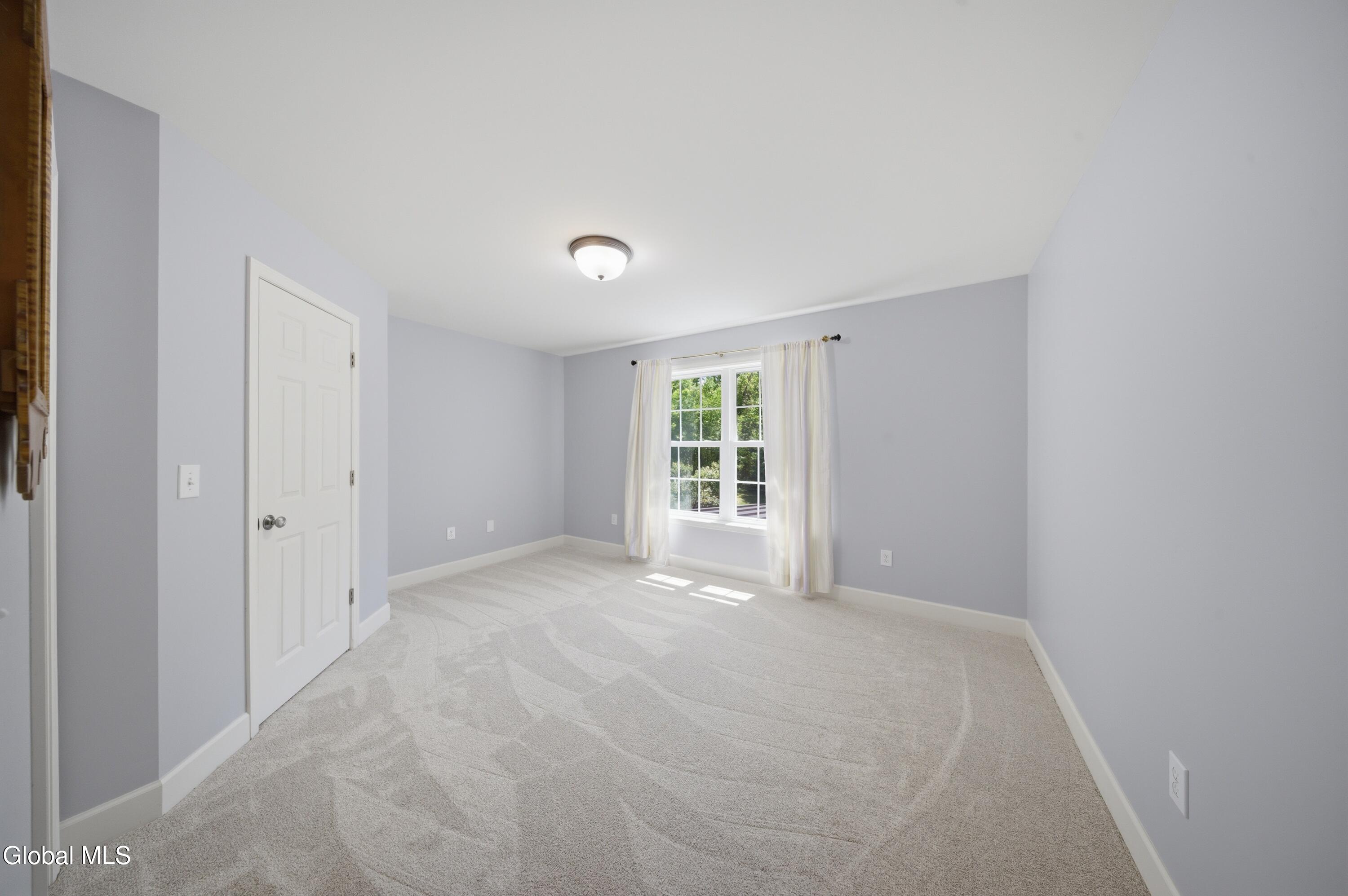 30 Walden Circle Saratoga Springs NY 12866