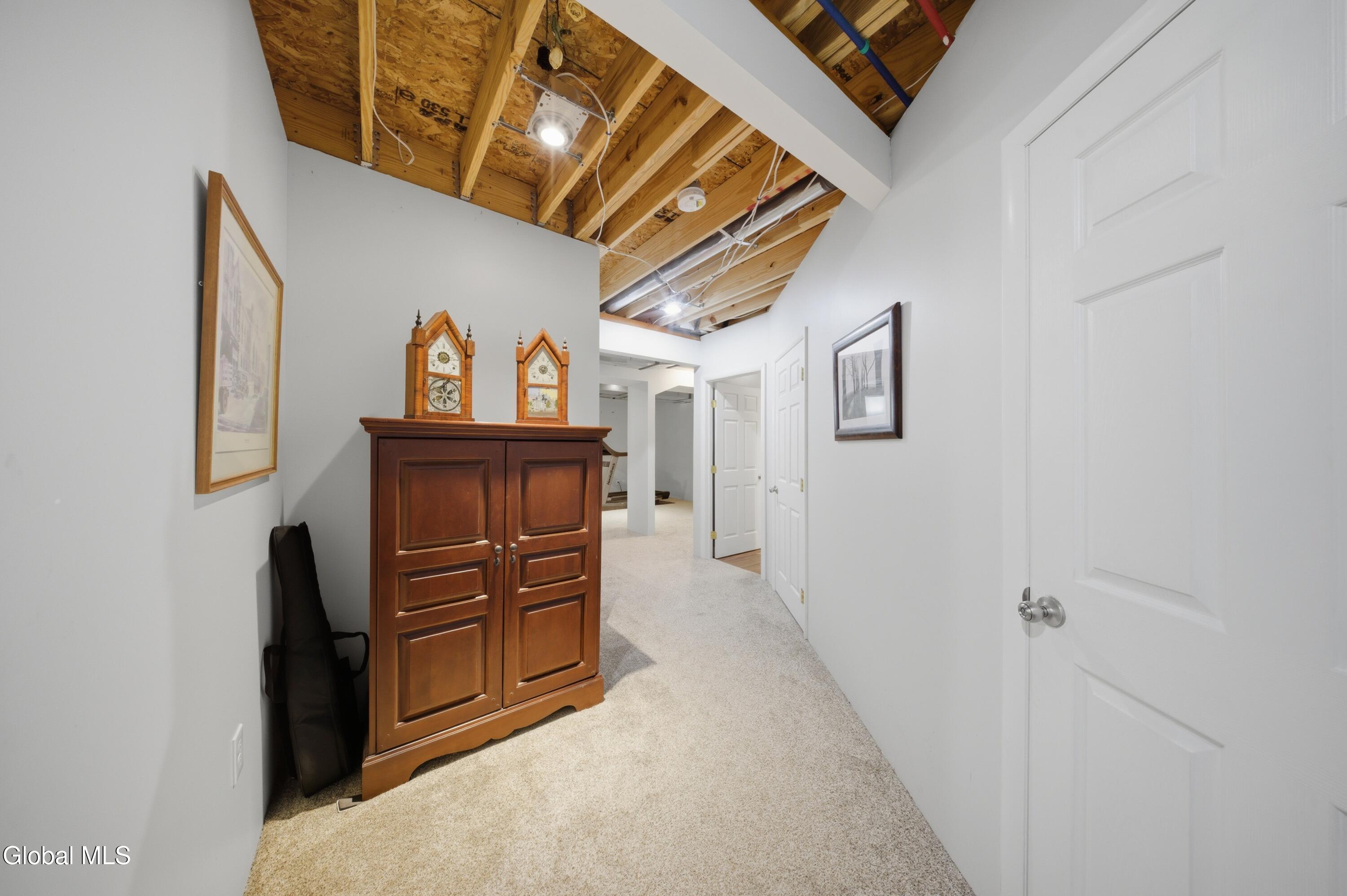 30 Walden Circle Saratoga Springs NY 12866