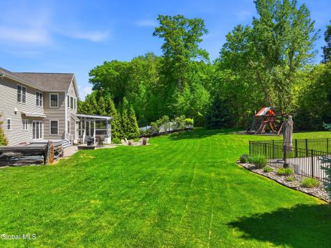 30 Walden Circle Saratoga Springs NY 12866