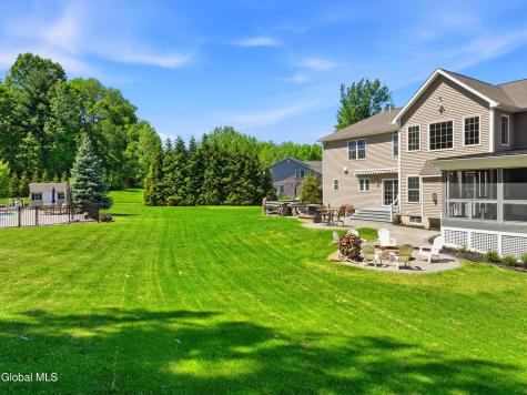 30 Walden Circle Saratoga Springs NY 12866