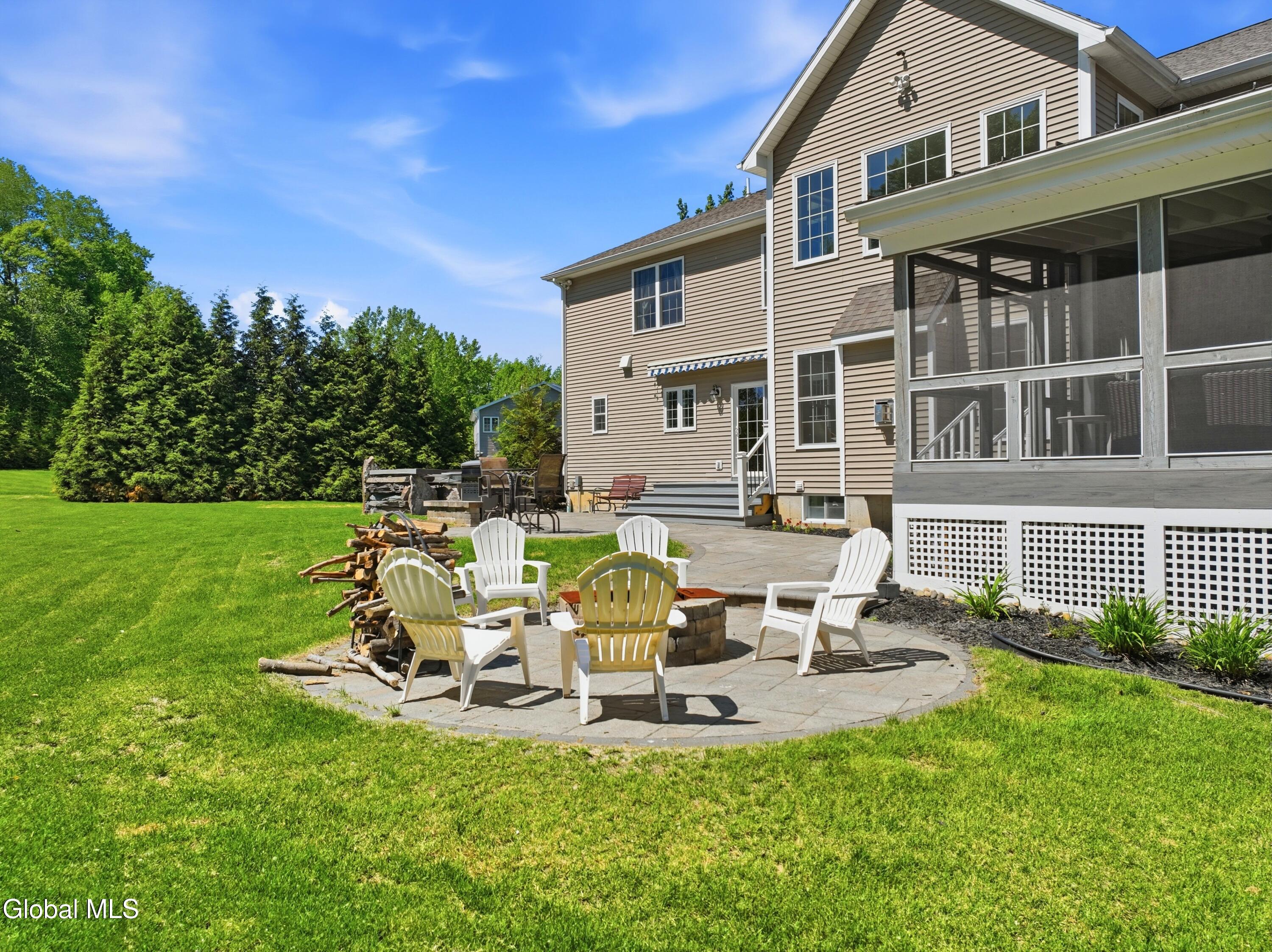30 Walden Circle Saratoga Springs NY 12866