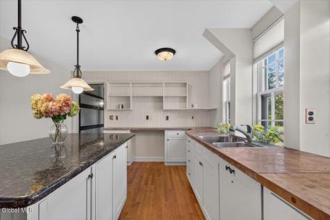 1424 Wendell Avenue Schenectady NY 12308