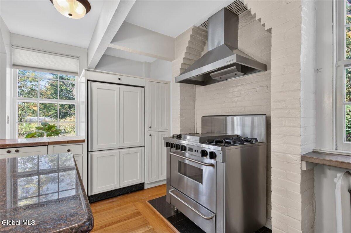 1424 Wendell Avenue Schenectady NY 12308