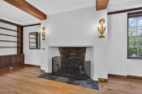 1424 Wendell Avenue Schenectady NY 12308