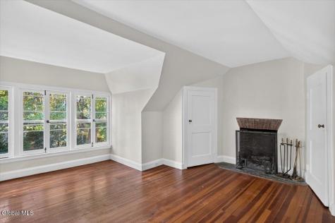 1424 Wendell Avenue Schenectady NY 12308