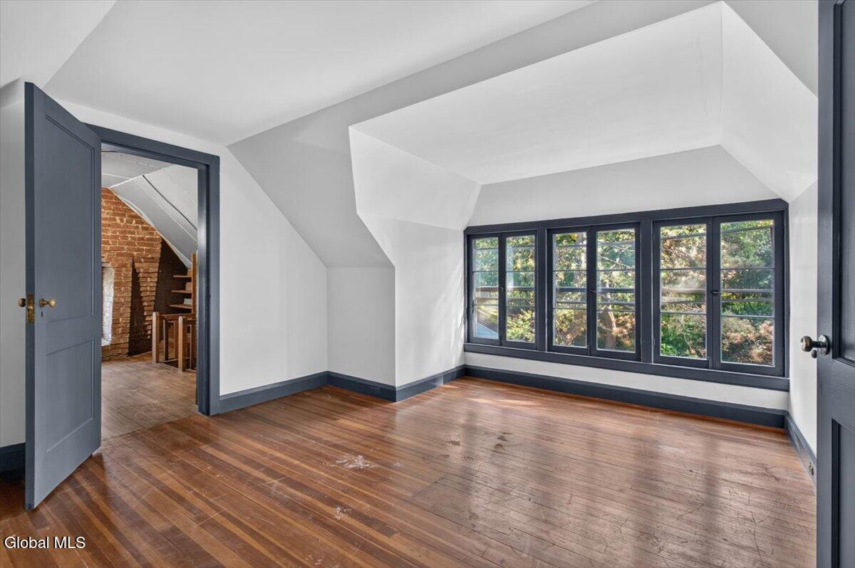 1424 Wendell Avenue Schenectady NY 12308
