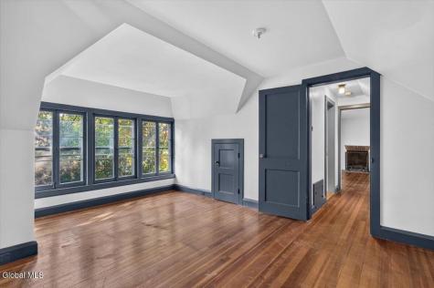 1424 Wendell Avenue Schenectady NY 12308