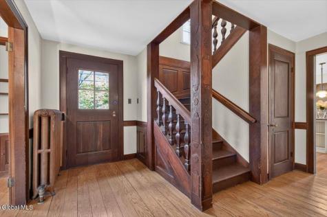 1424 Wendell Avenue Schenectady NY 12308