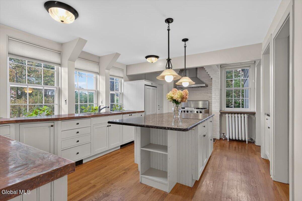 1424 Wendell Avenue Schenectady NY 12308