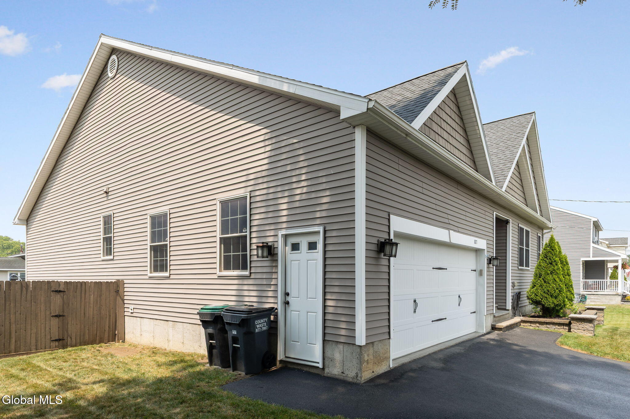 1871 Elizabeth Street Rotterdam NY 12303