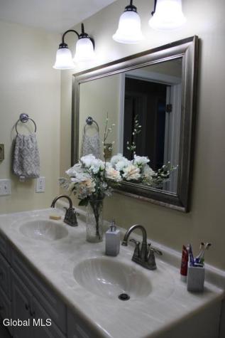 5764 Amsterdam Road Glenville NY 12302
