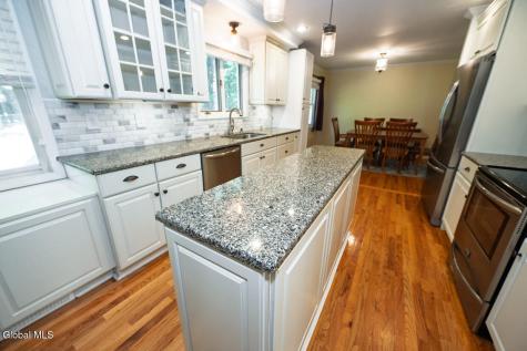 3045 Williamsburg Drive Schenectady NY 12303