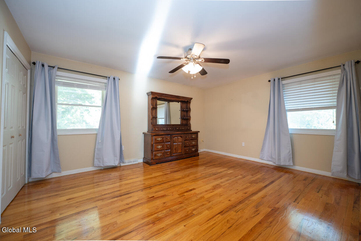 3045 Williamsburg Drive Schenectady NY 12303