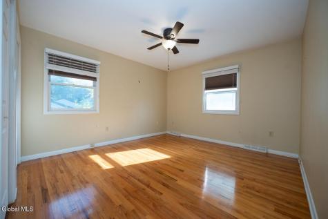 3045 Williamsburg Drive Schenectady NY 12303