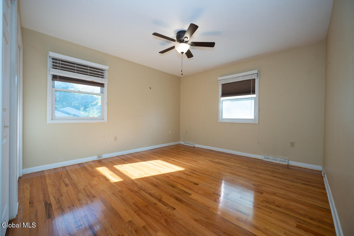 3045 Williamsburg Drive Schenectady NY 12303