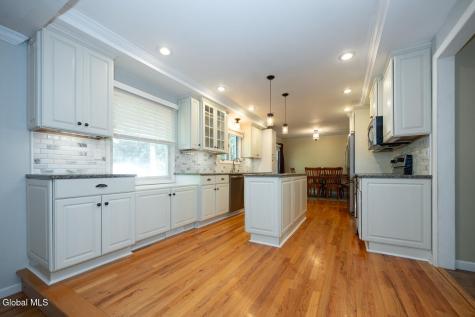 3045 Williamsburg Drive Schenectady NY 12303