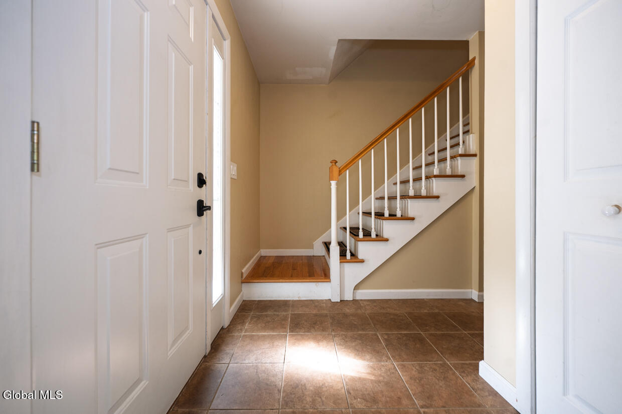 3045 Williamsburg Drive Schenectady NY 12303