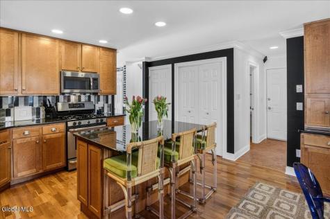 30 Loudonwood East Loudonville NY 12211