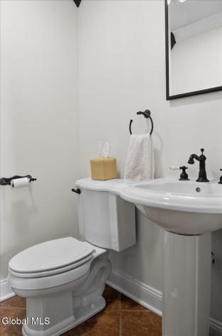 30 Loudonwood East Loudonville NY 12211