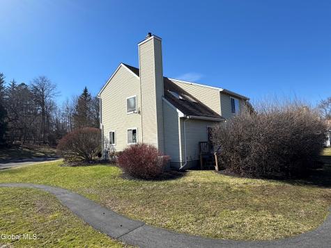 30 Loudonwood East Loudonville NY 12211