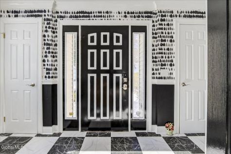 30 Loudonwood East Loudonville NY 12211