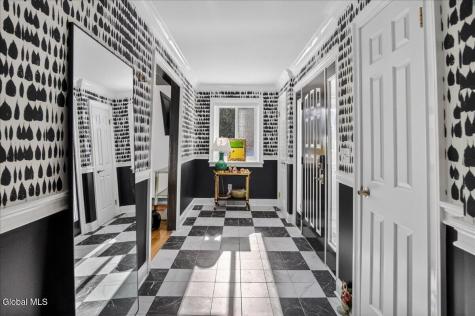 30 Loudonwood East Loudonville NY 12211