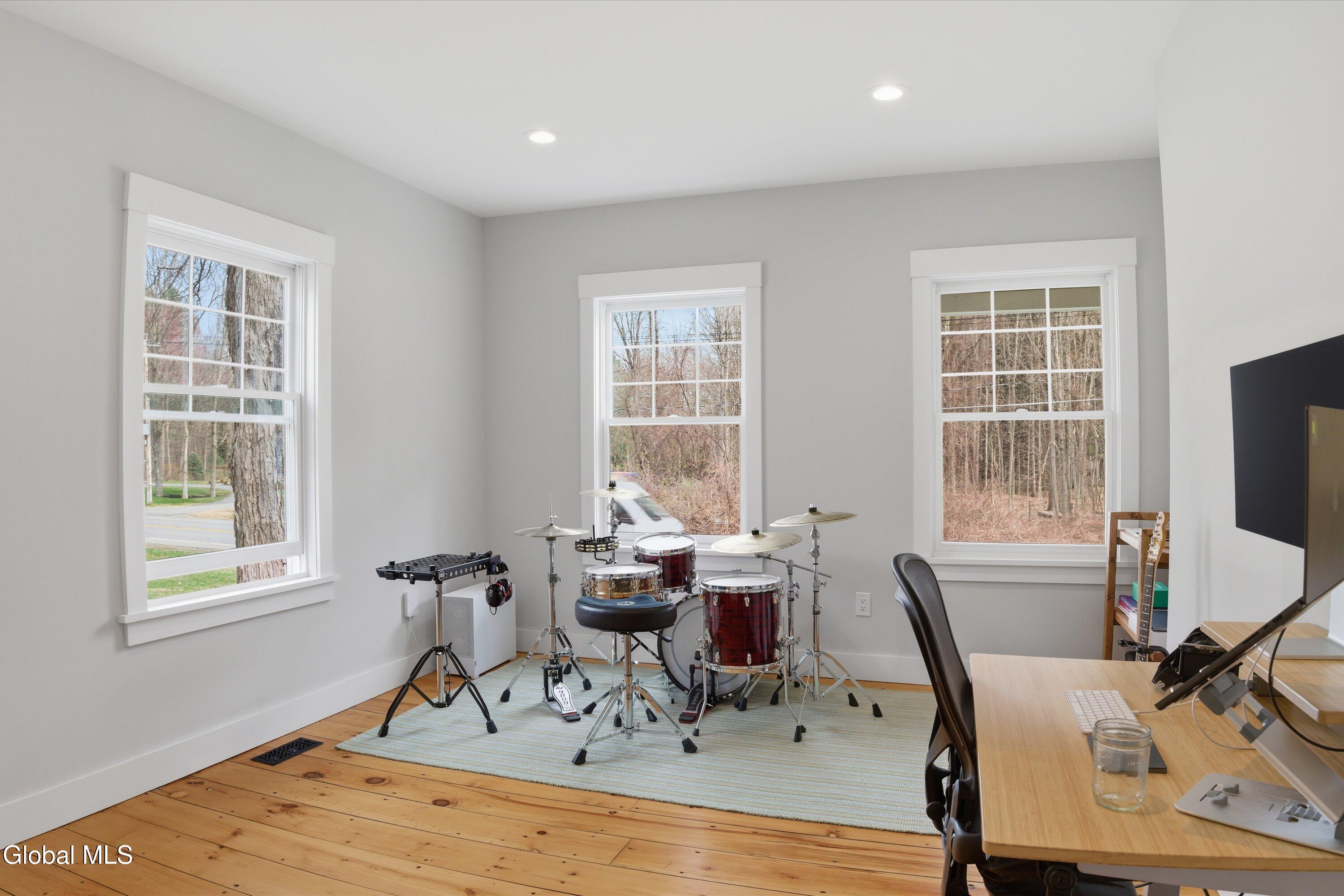 143 Meadowbrook Road Saratoga Springs NY 12866