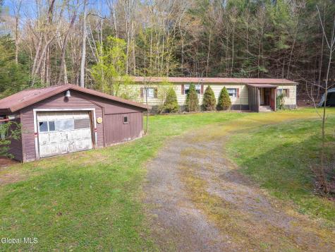 2284 Pumpkin Hollow Road Oneonta NY 13820