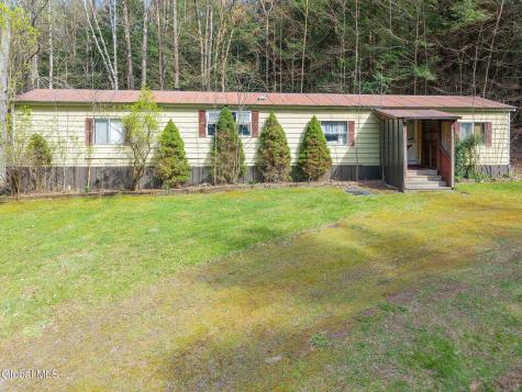 2284 Pumpkin Hollow Road Oneonta NY 13820