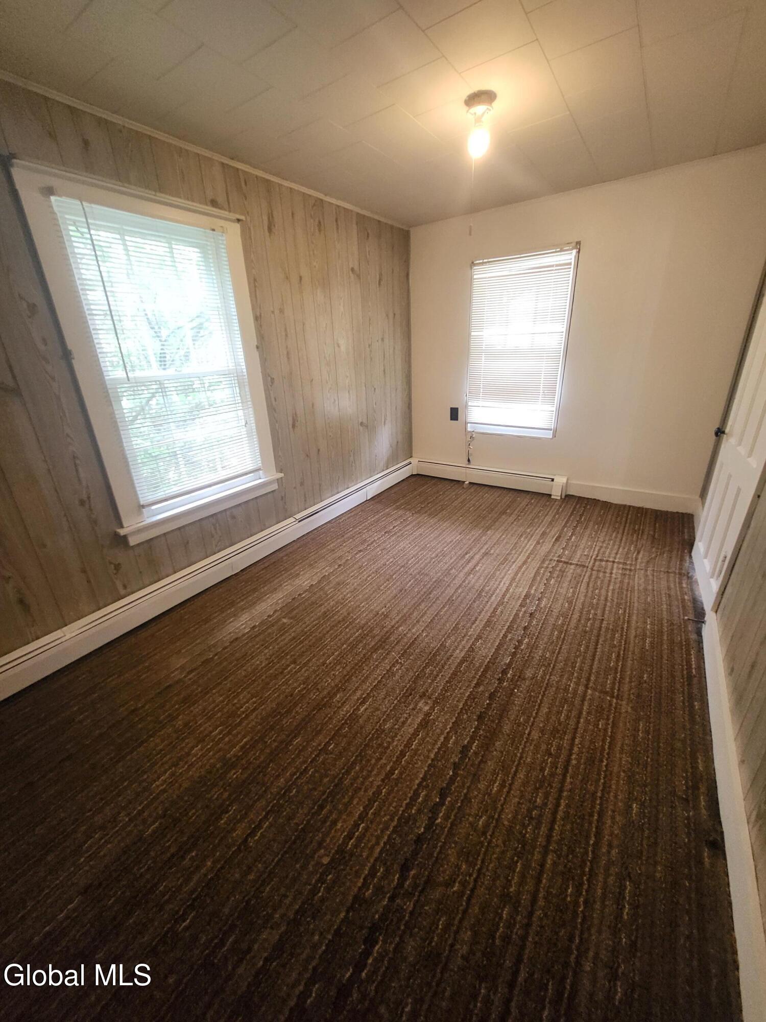 29 Hadley Road Stony Creek NY 12878