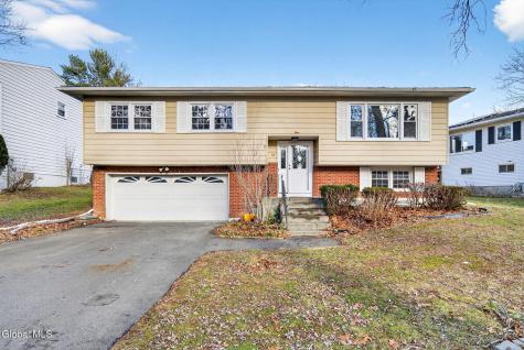 54 Normanside Drive Albany NY 12208