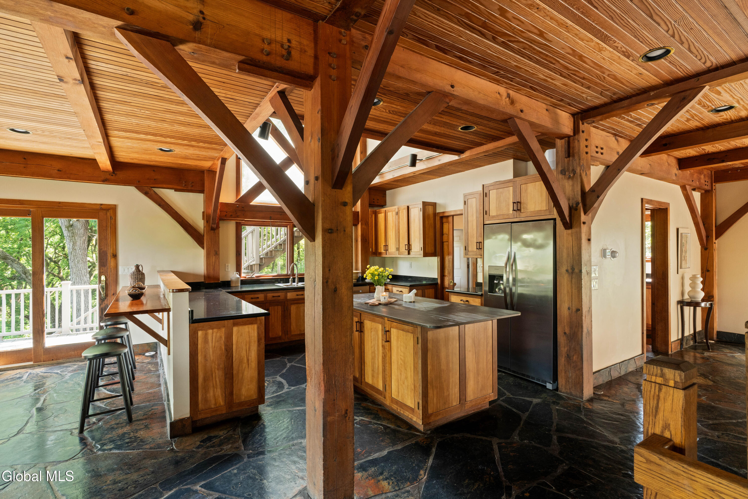 567 4 Mile Point Road Coxsackie NY 12015
