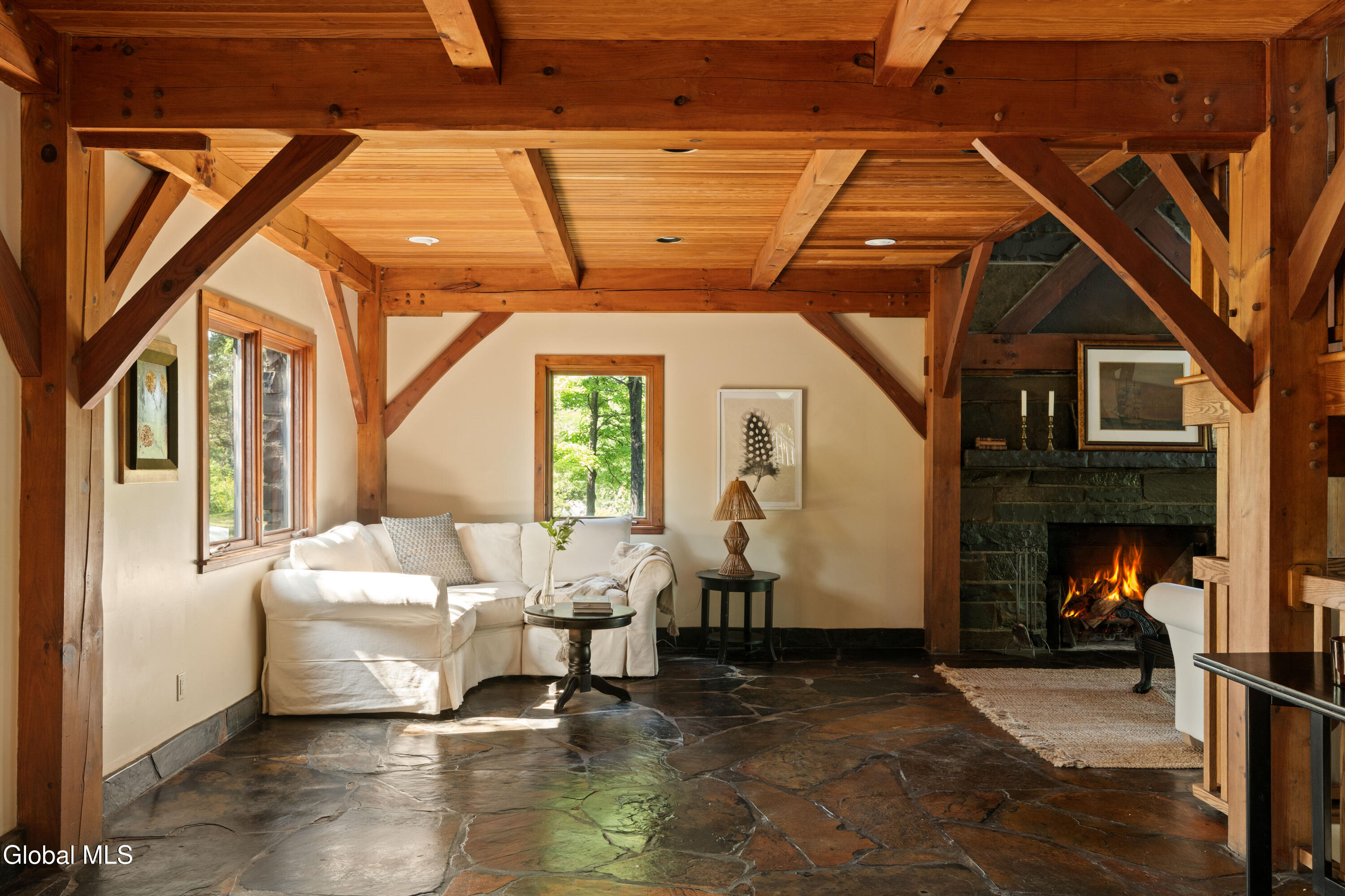 567 4 Mile Point Road Coxsackie NY 12015