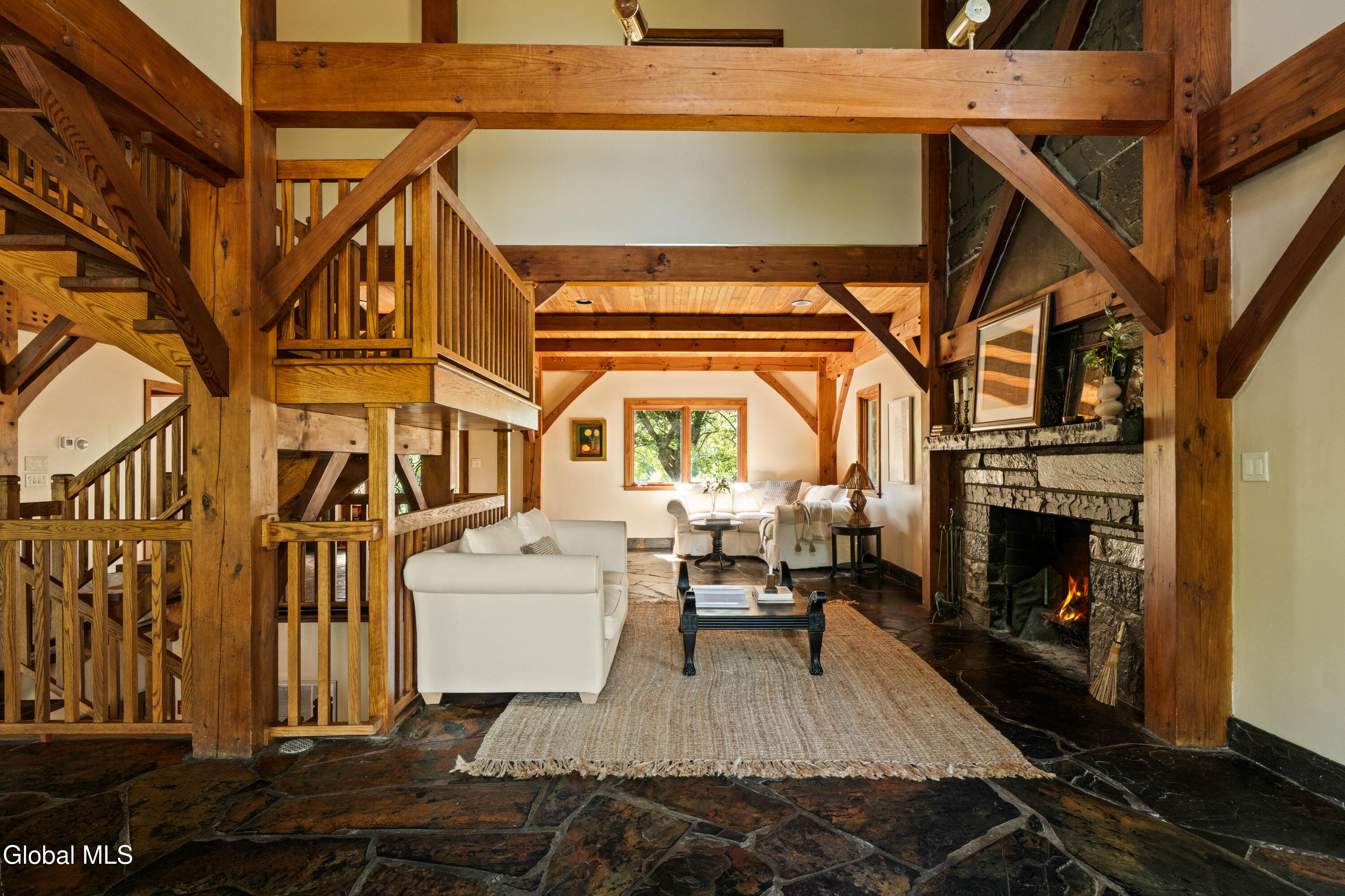 567 4 Mile Point Road Coxsackie NY 12015